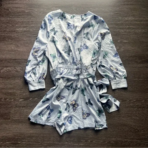 NWT Nina Parker Trendy Plus Size Blue Butterfly Satin Romper - Picture 7 of 9